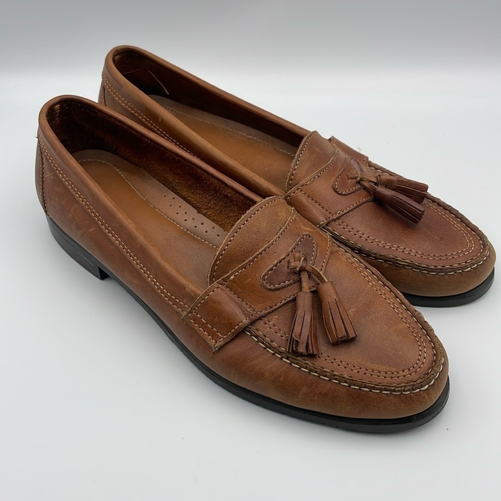 G.H. Bass & Co. Brown Tassel Loafers Smooth Leather Slip-Ons